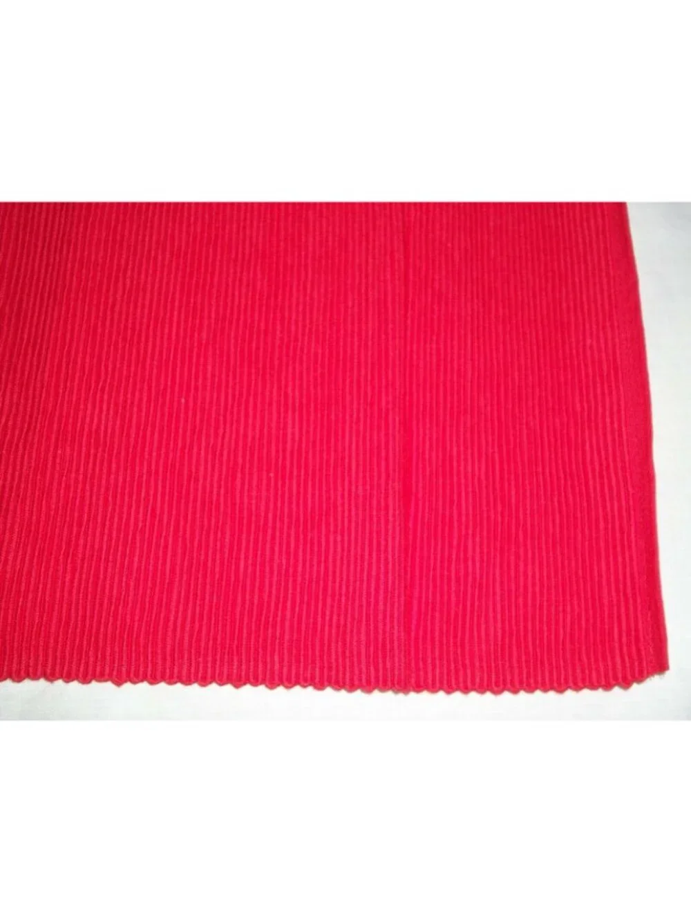 Mainstays red holiday